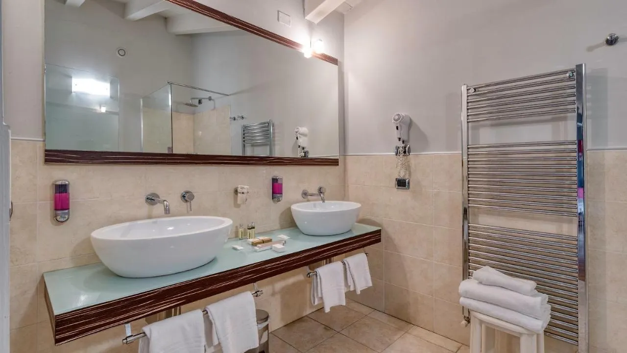 Hotel Fiera Di ברשה