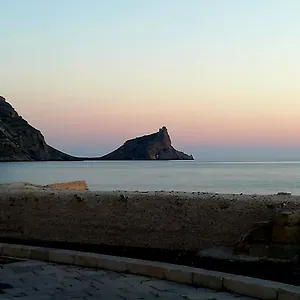 la-casa-a-due-passi-dal-mare-marettimo.sicilyhotelsitaly.net/