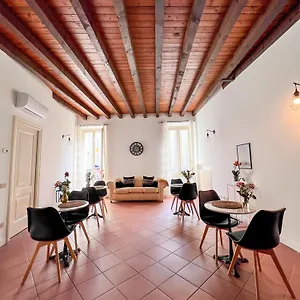 Alojamento de Acomodação e Pequeno-almoço Il Cantuccio Di Gioia, Bréscia