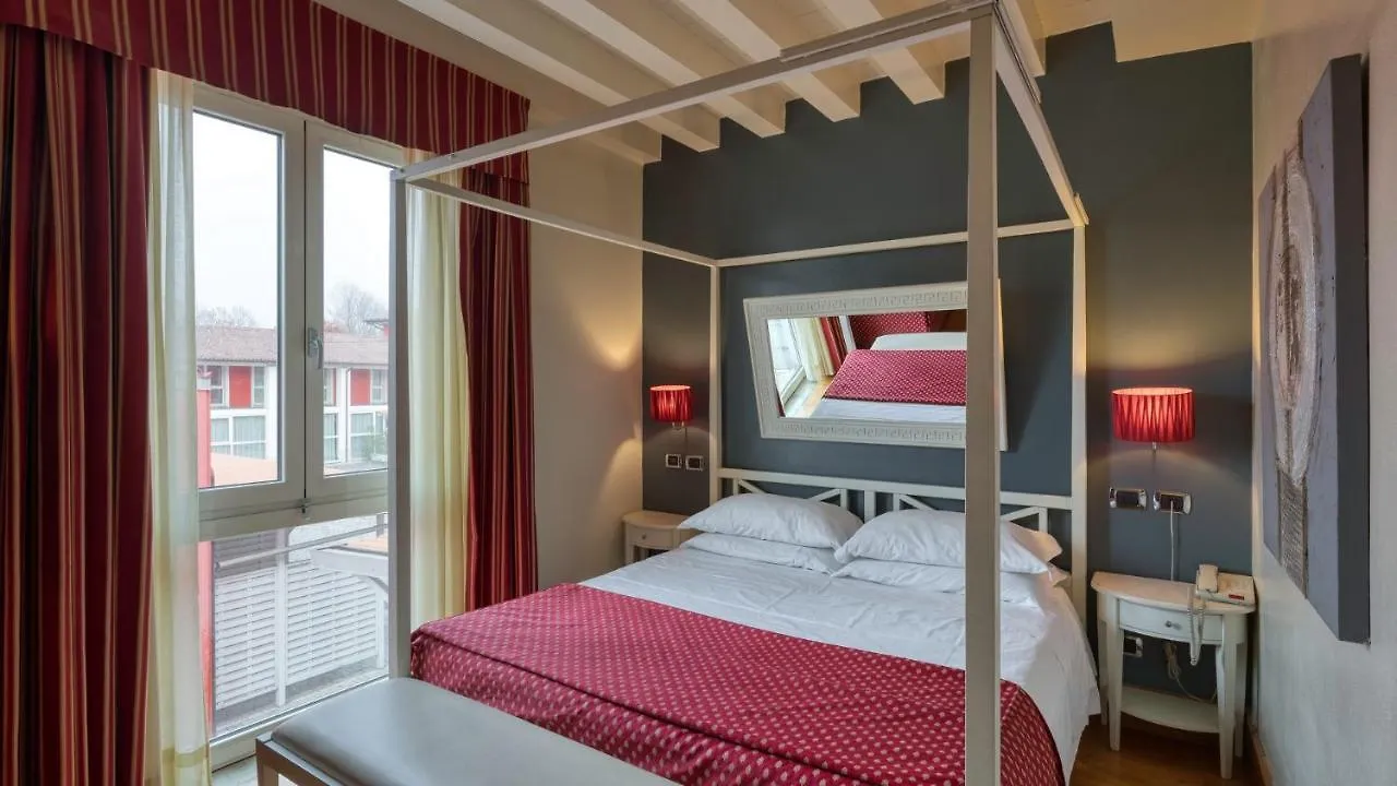Hotel Fiera Di بريشا